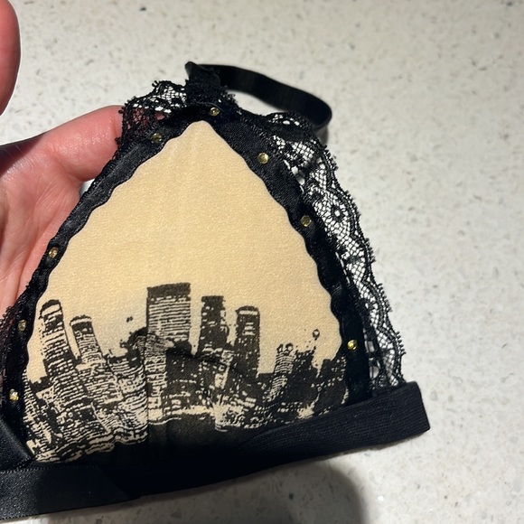 City skyline unique bra xs - Picture 4 of 5